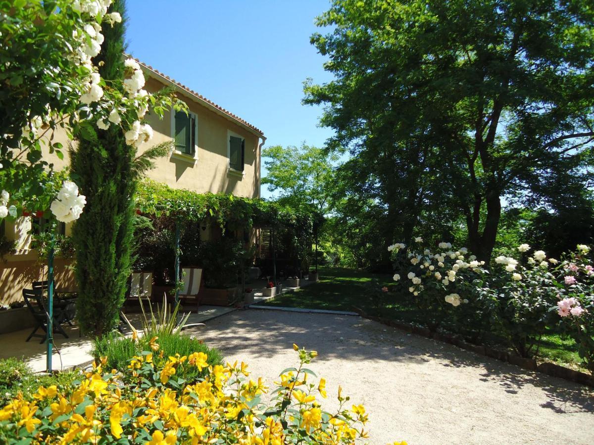 Chambres D'Hotes "Maison Pons" Proche Uzes - Pont Du Gard Pougnadoresse Eksteriør billede